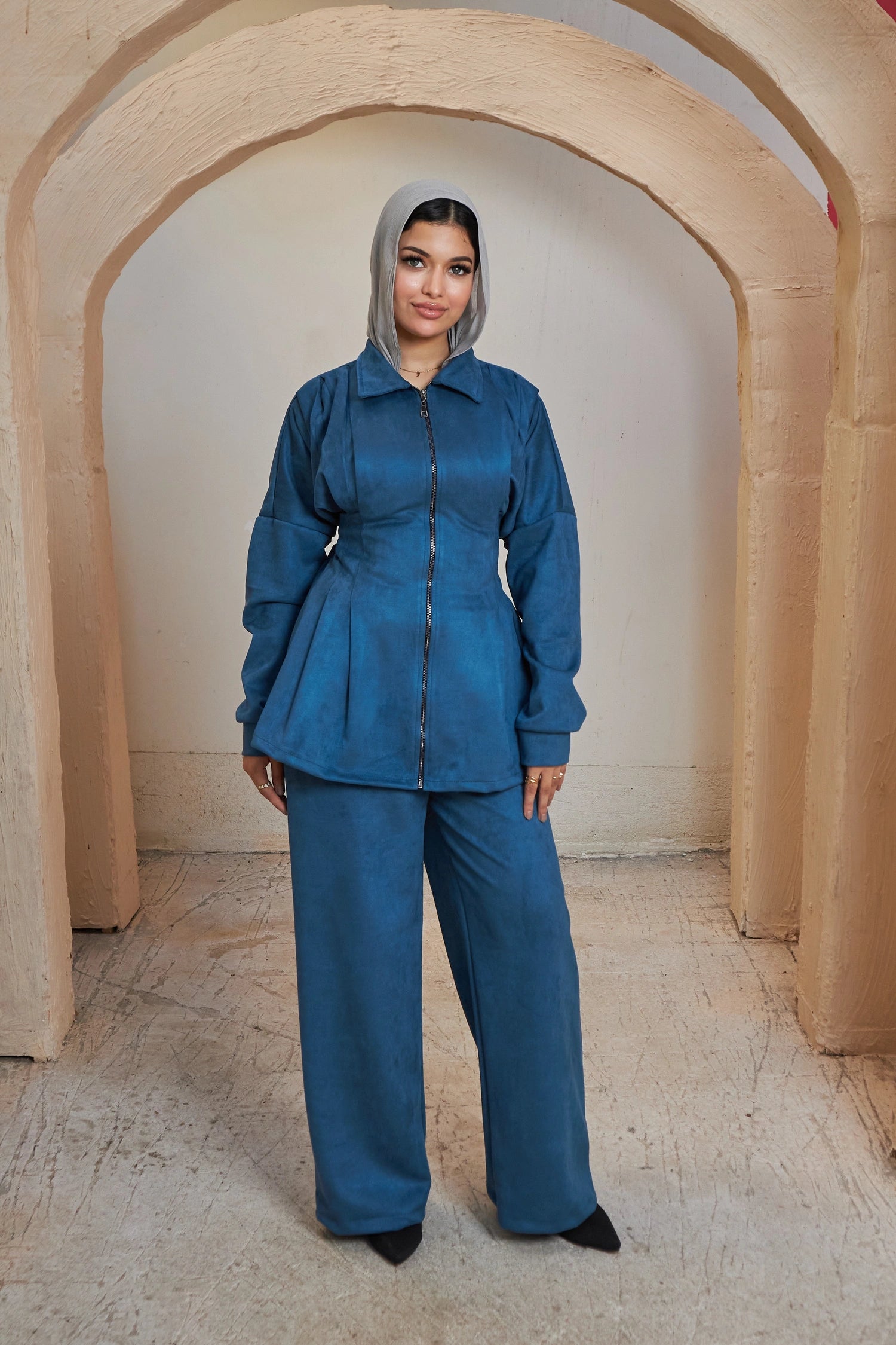 Long Shamoa Suede Suit